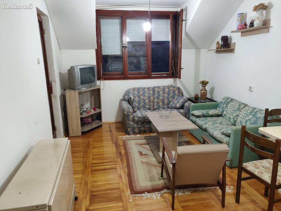 Apartment for rent (or sale) above Championce