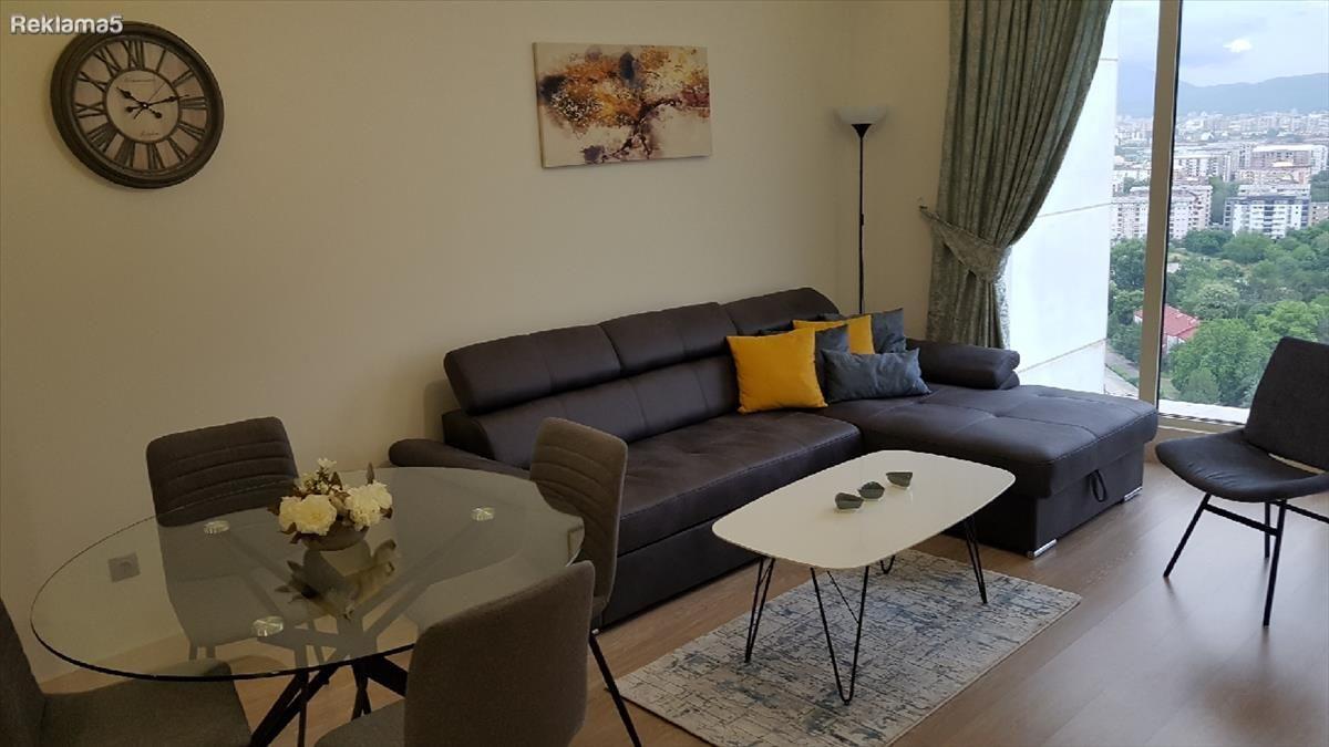 Dharma Doma rents out a new apartment in the Airport!