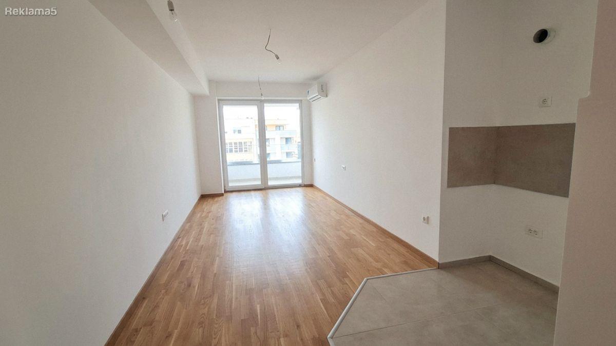New, unoccupied apartment near FON behind Mercedes, 30m2