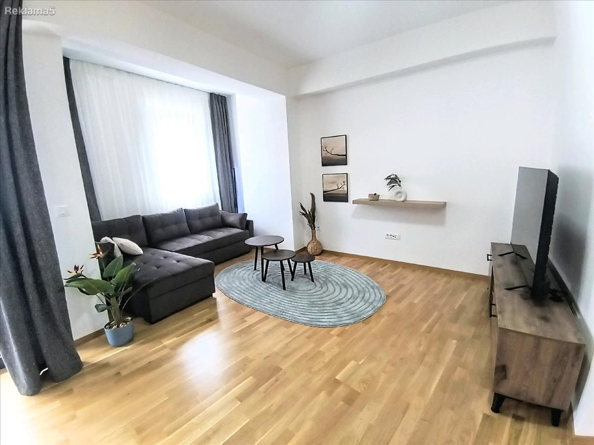 New apartment for rent in Center