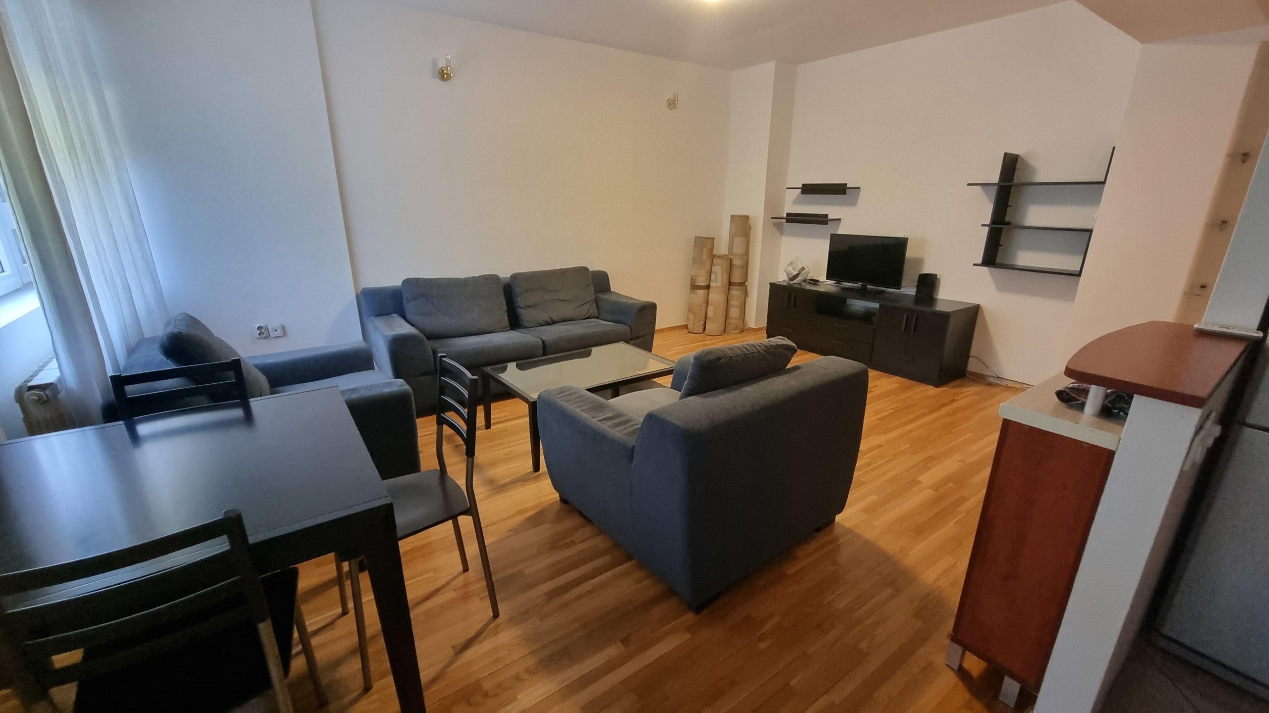 I rent an apartment in Aerodrom