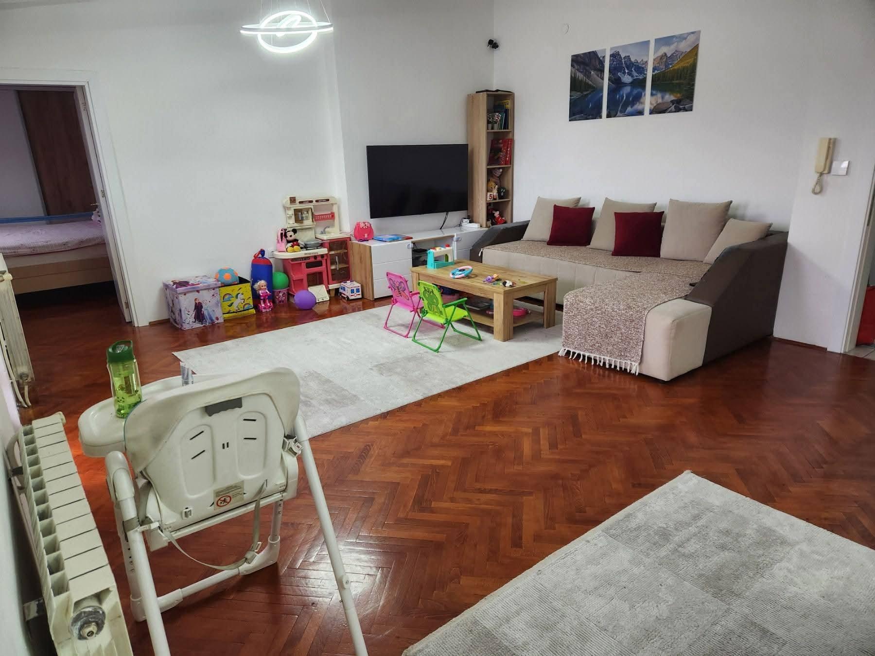 ●FOUR-ROOM APARTMENT IN AIRPORT FOR SALE