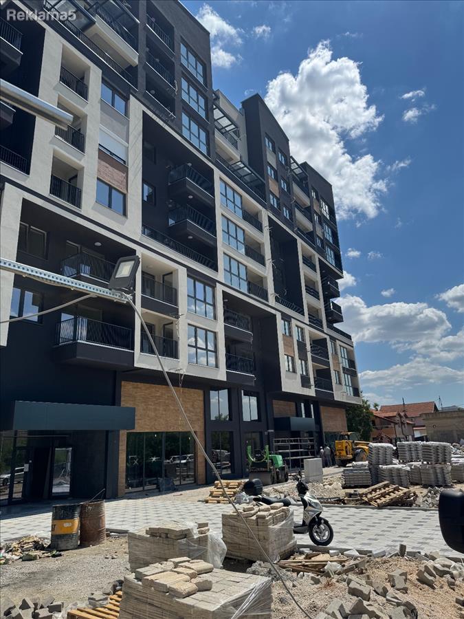 I am selling a new apartment in Futura 2 Elena Luka