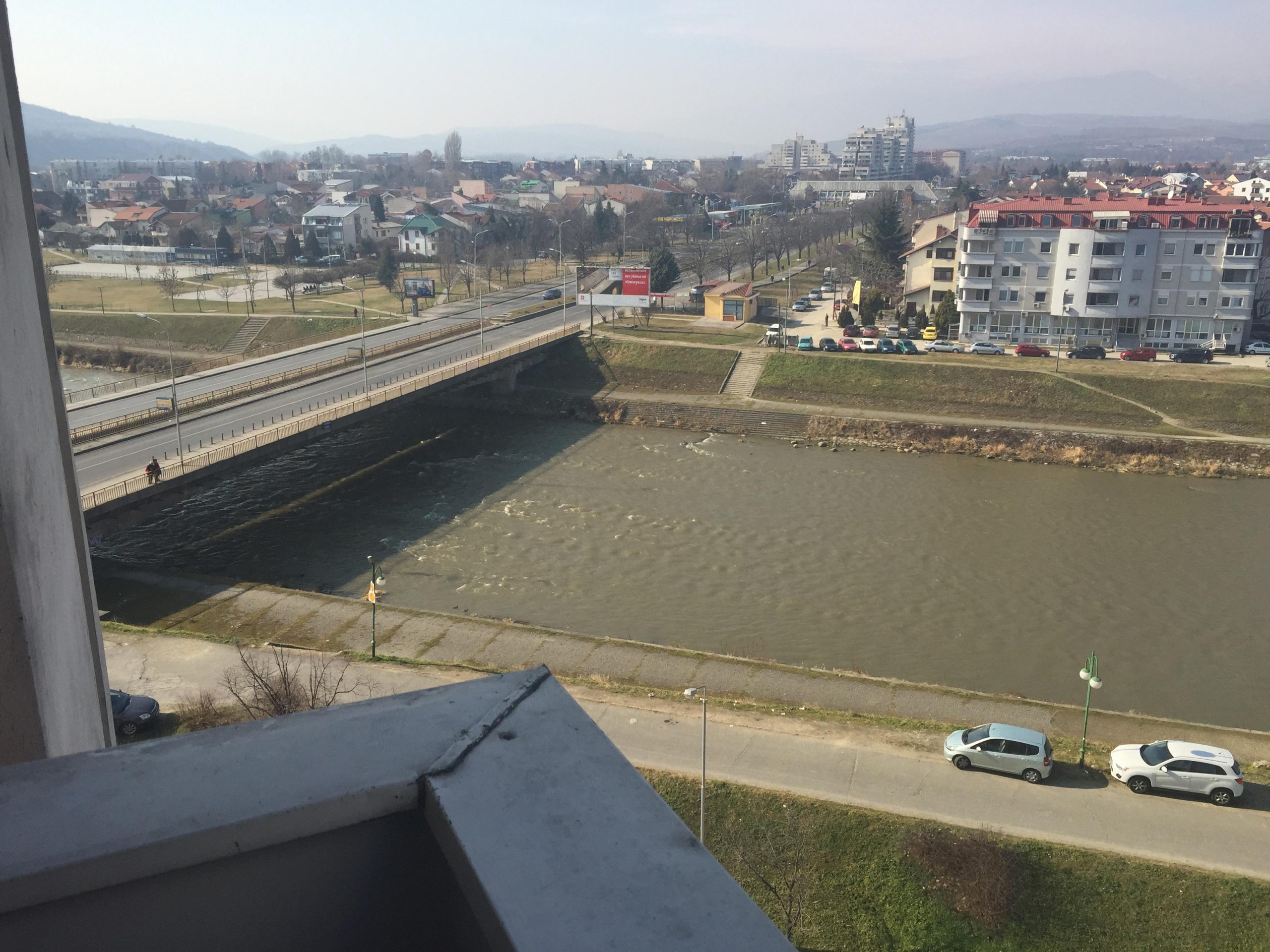 Izdavam dvosoben stan 50m2 vo Karpos 4