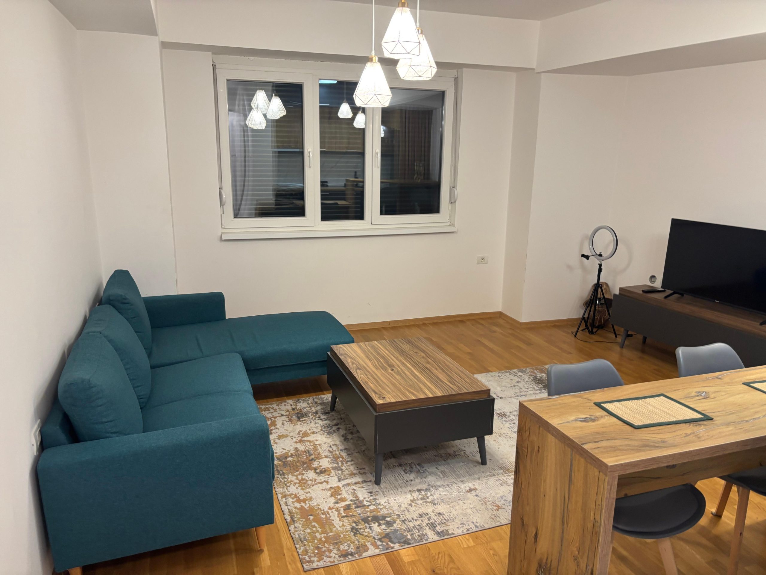 NEW APARTMENT FOR RENT 65[m2] AND PARKING SPACE, KARPOSH