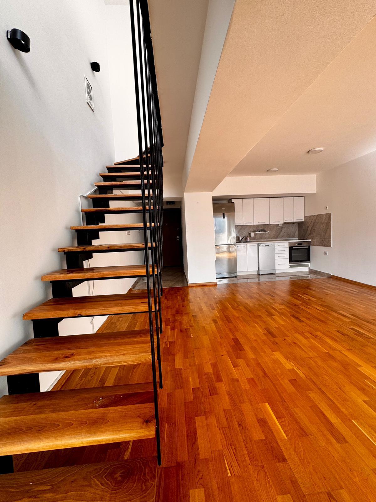 Beautiful bright apartment for sale in Taftalidze
