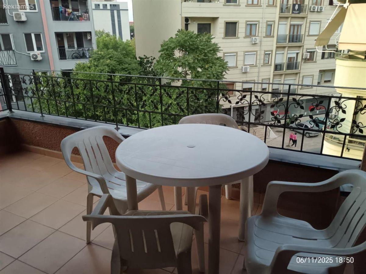 We are selling a 65m2 two-bedroom apartment in Kapistec