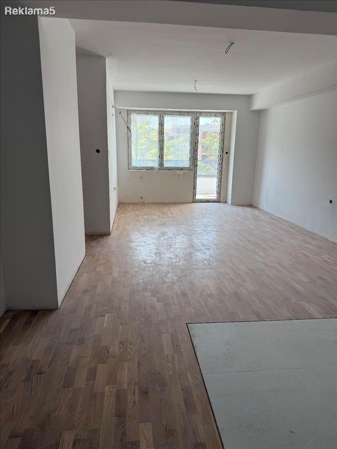 Centar nov stan od 67m2