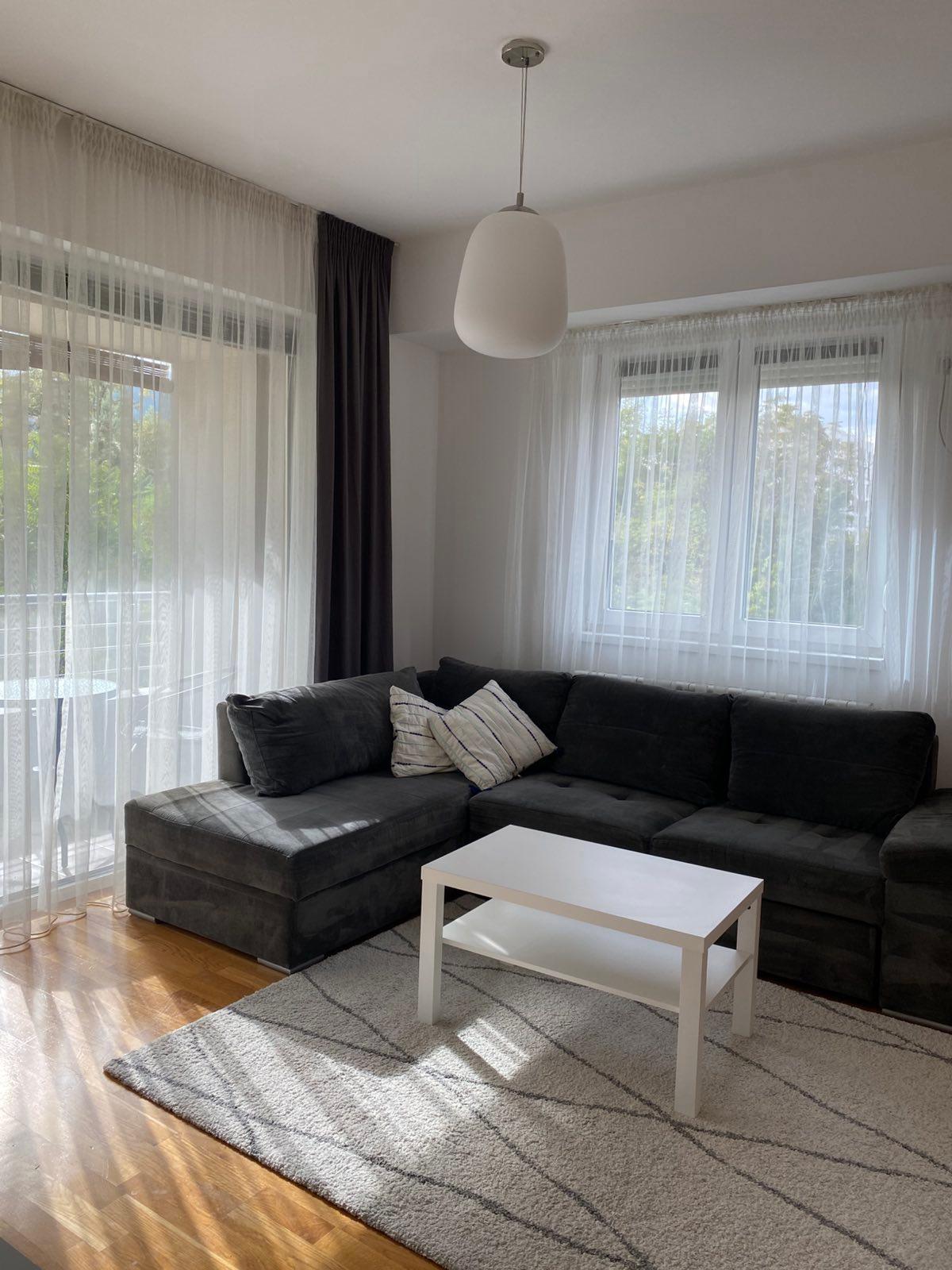 A fully furnished three-room apartment for rent in Aerodrom