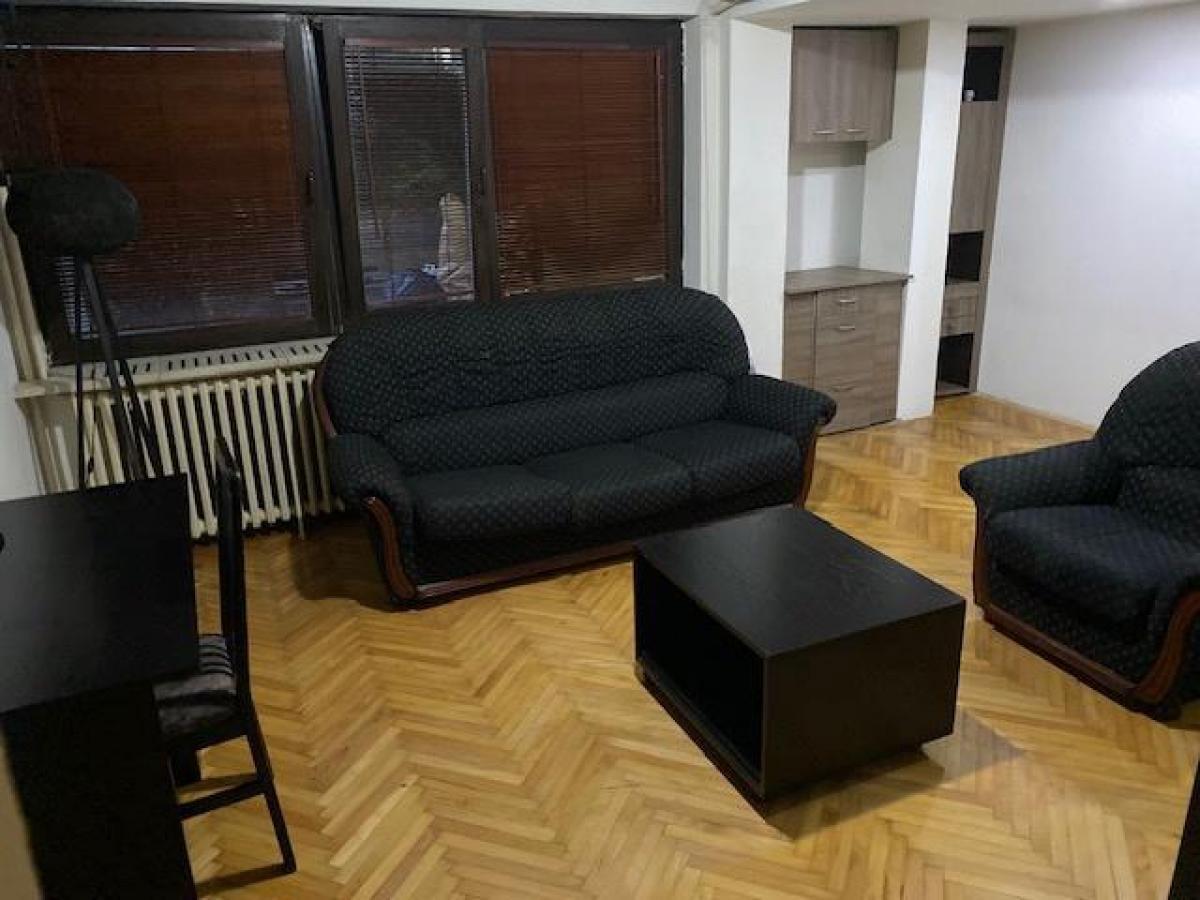A 70 m2 apartment for rent in Centar, Vodno