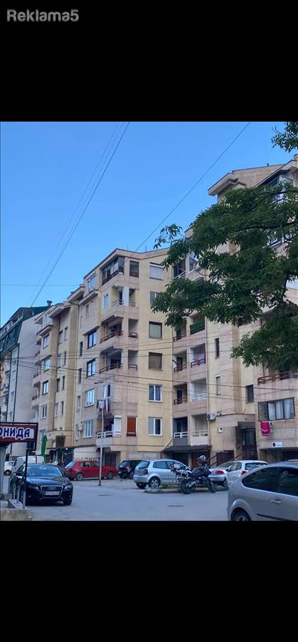 Se Prodava Stan 83m2 na ul.BOGOMILSKA