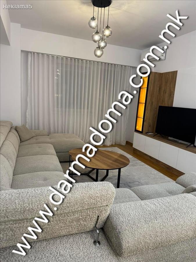 Dharma Doma rents an apartment in Gazi Baba!