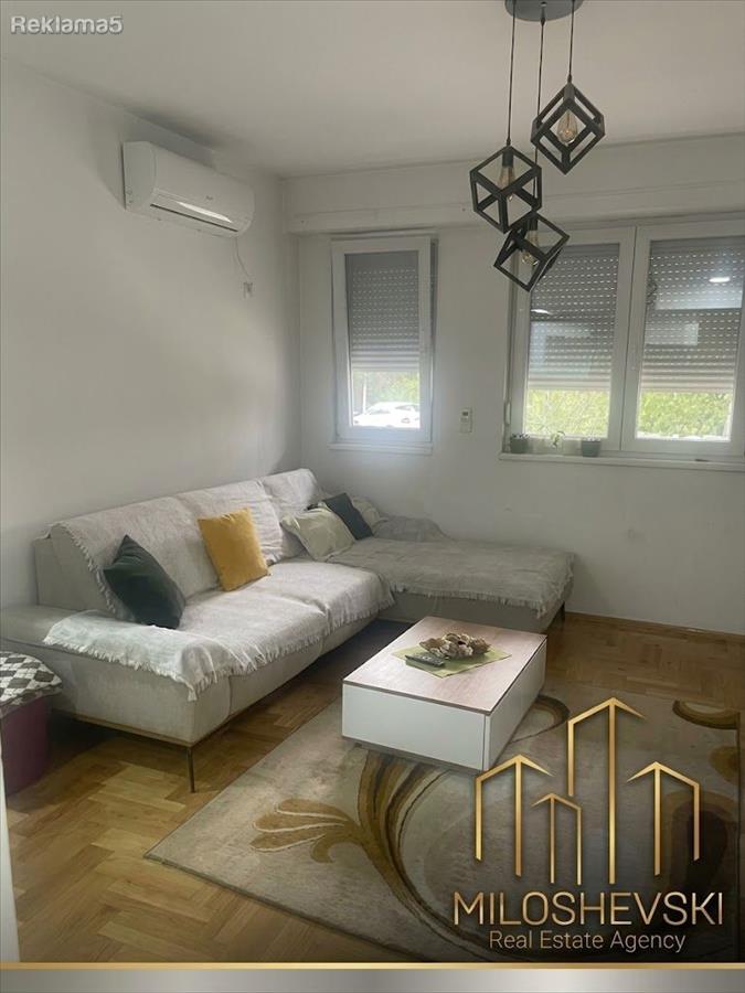 SE PRODAVA STAN VO SKOPJE HROM 96.000€