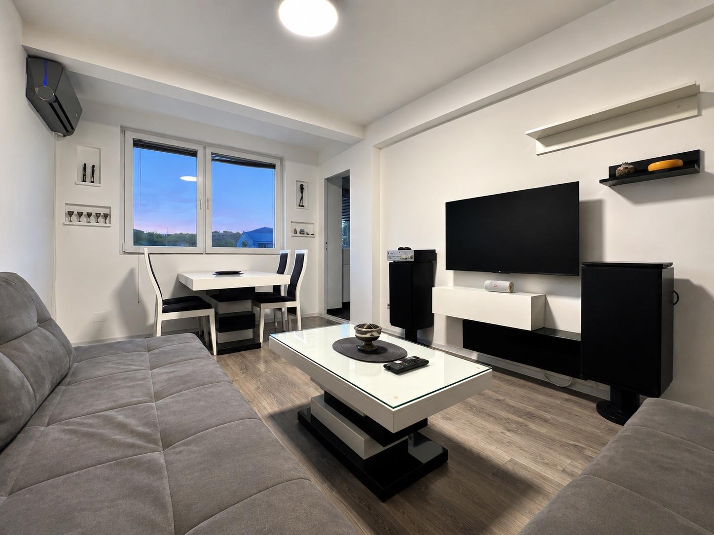 Apartment 56m2 + basement for sale - Chento