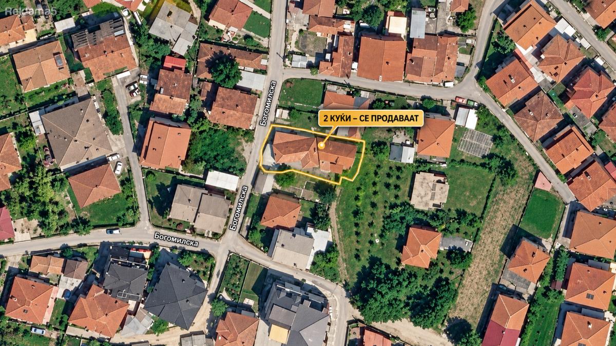 SE PRODAVAAT DVE KUKJI A2 MARKICA | GREAT LOCATION