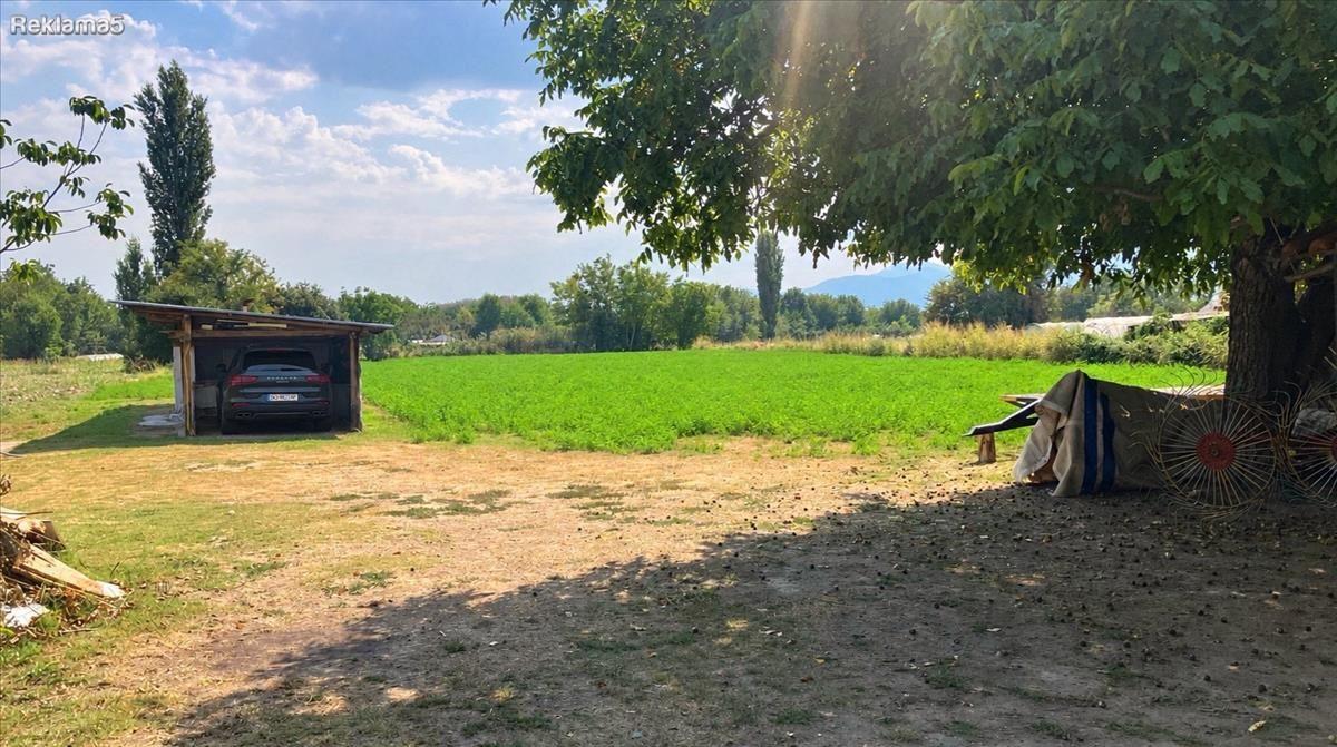 PLAC VO ILINDEN TRUBAREVO SO KUKJA 120M2 CIST IMOTEN