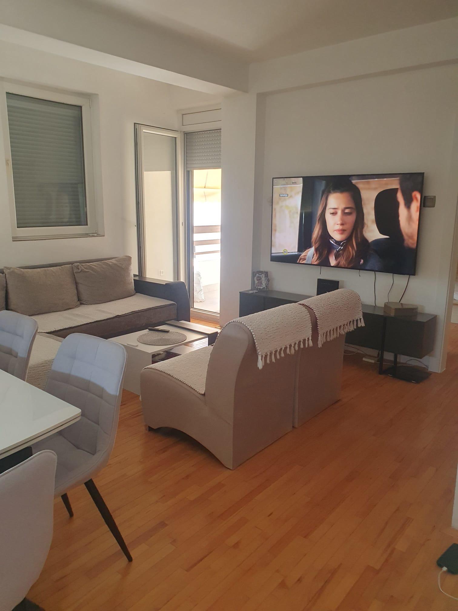 FOR SALE 3-ROOM FURNISHED APARTMENT IN GJORCE PETROV - WITH LARGE