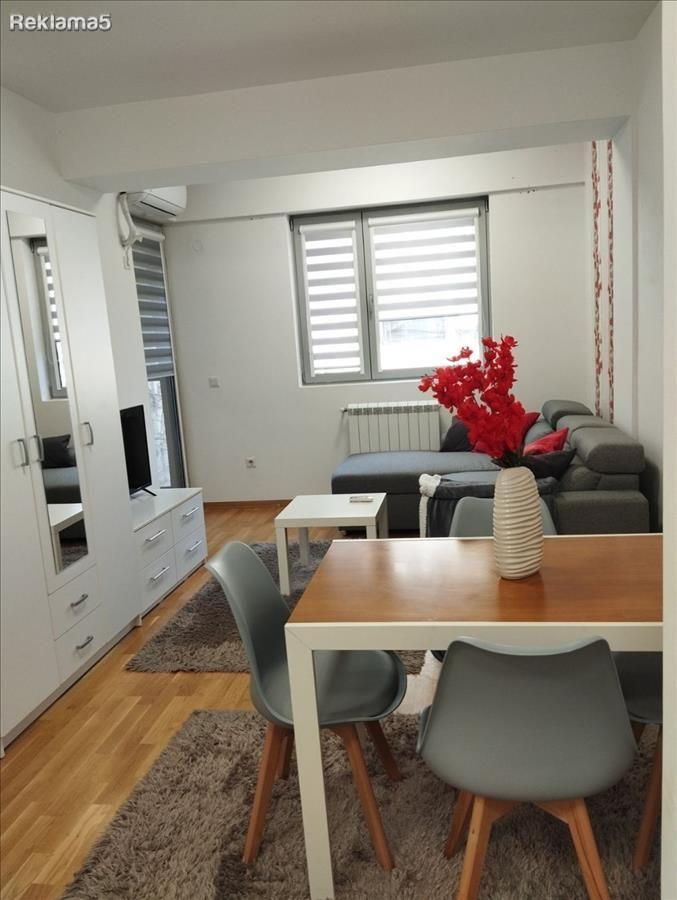 Се издава наместен стан во Тафталиџе 1 | 45м² | 320€