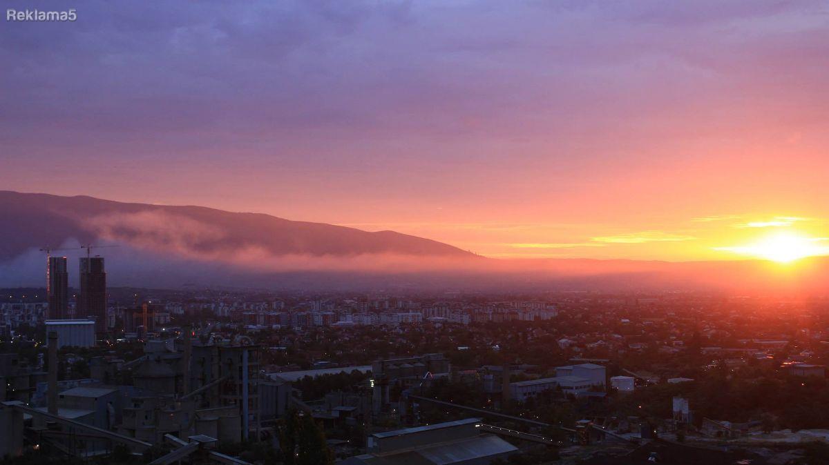A fully furnished apartment of 80 m² is for rent in Kisela Voda