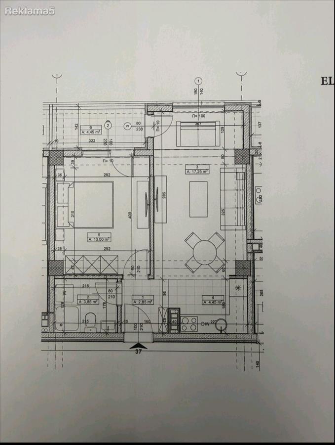 Zelezara -se prodava stan 46 m2, nov i vseliv vednas