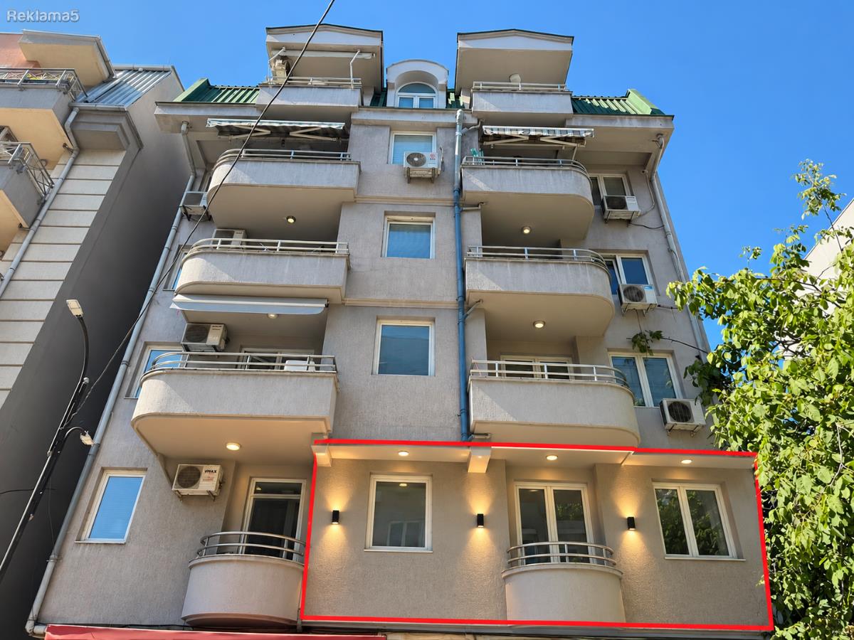STAN CENTAR 38m2 so posebna spalna Nov