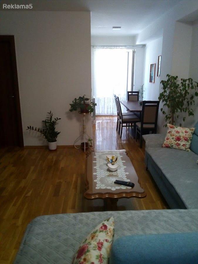 Se prodava stan od 68m2 vo K.Voda-Rasadnik