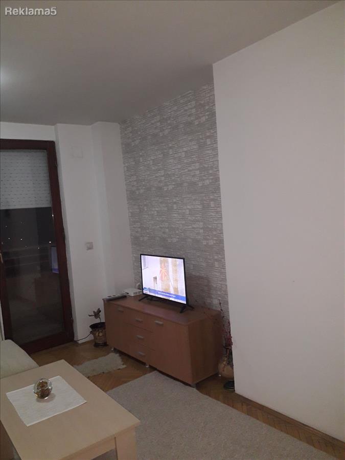 Се продава стан во Автокоманда 40m2