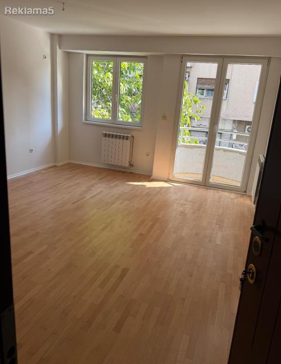 Се продава стан во Центар 38m2