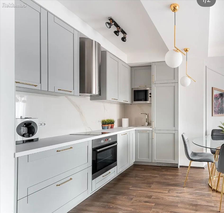 A new luxury apartment is for rent in the center of Shtip
