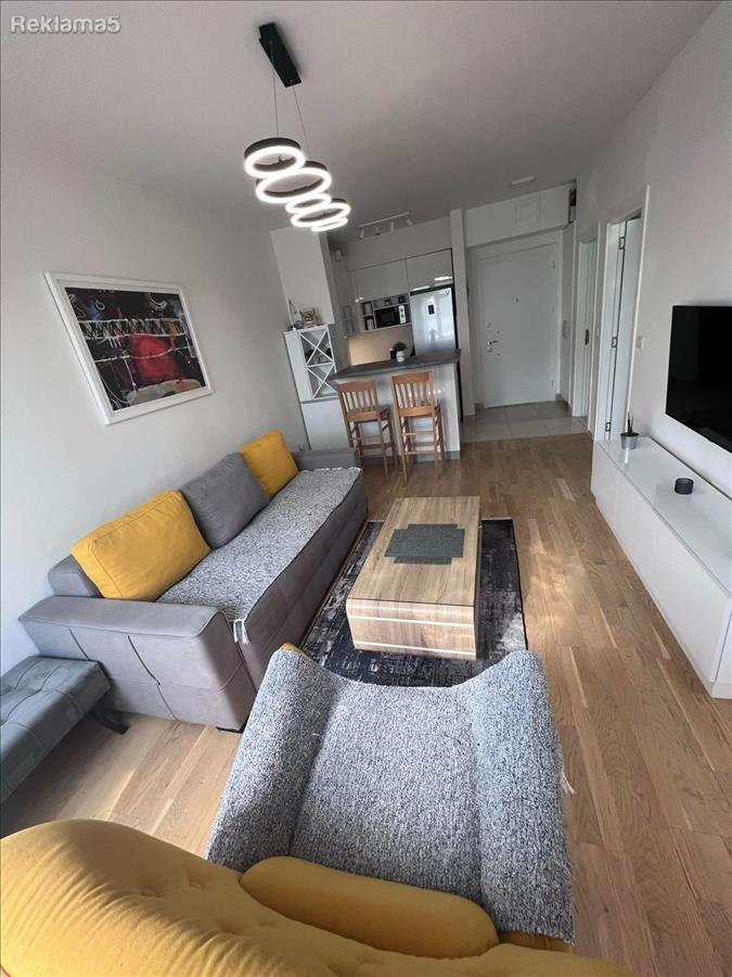 Се продава стан кај Фон 40m2