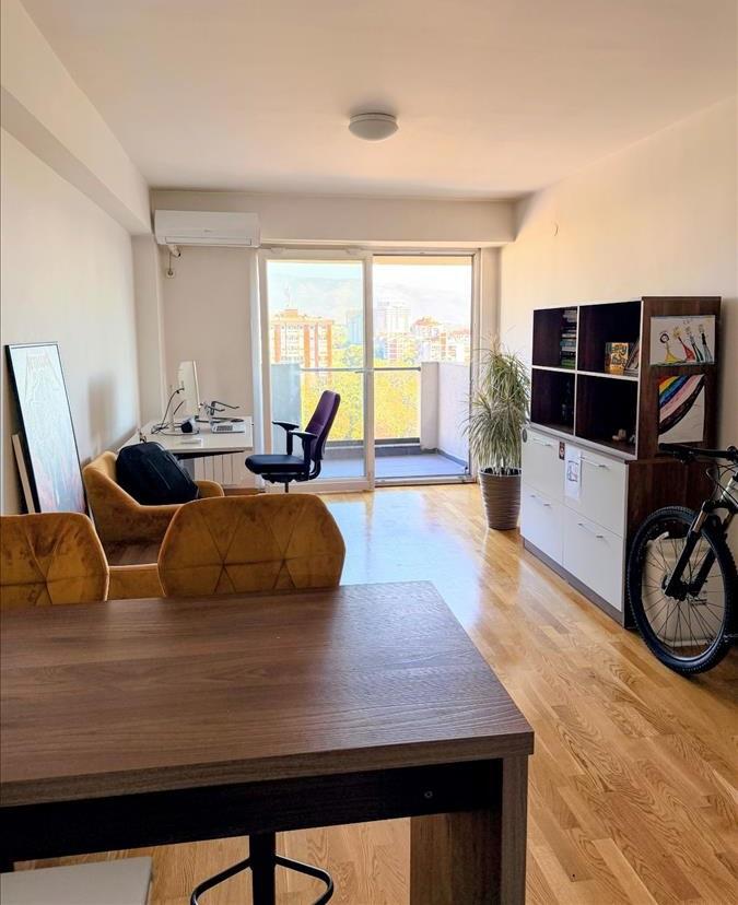 Se prodava garsonjera 35m2 vo Aerodrom