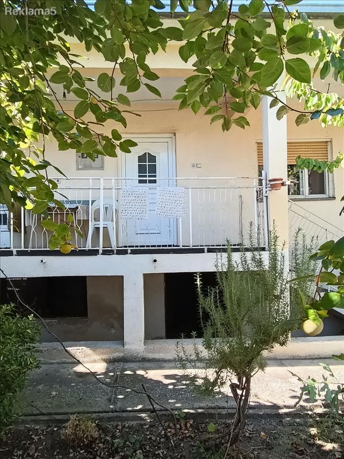 Se prodava kuka vo naselba Ilinden
