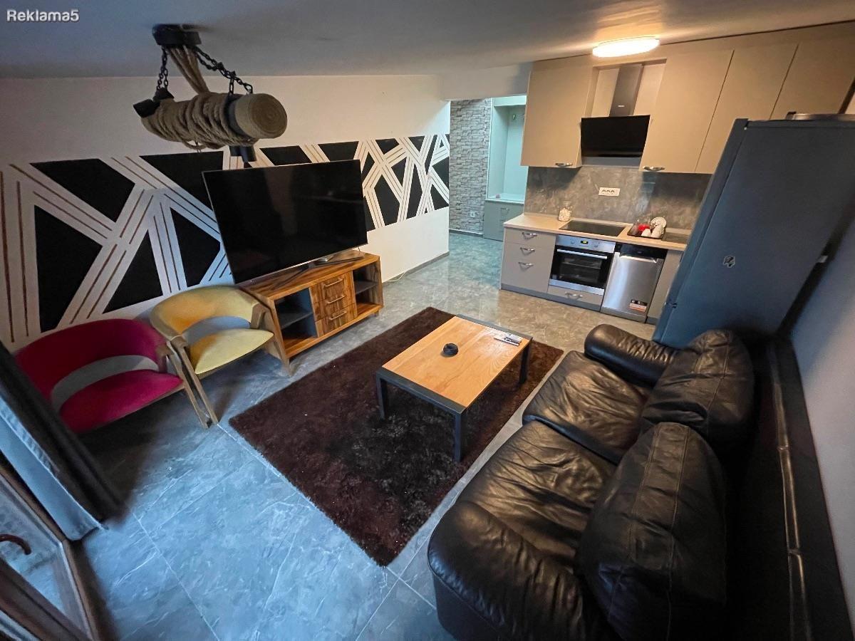Се издава стан во Центар | 65м² | 450€