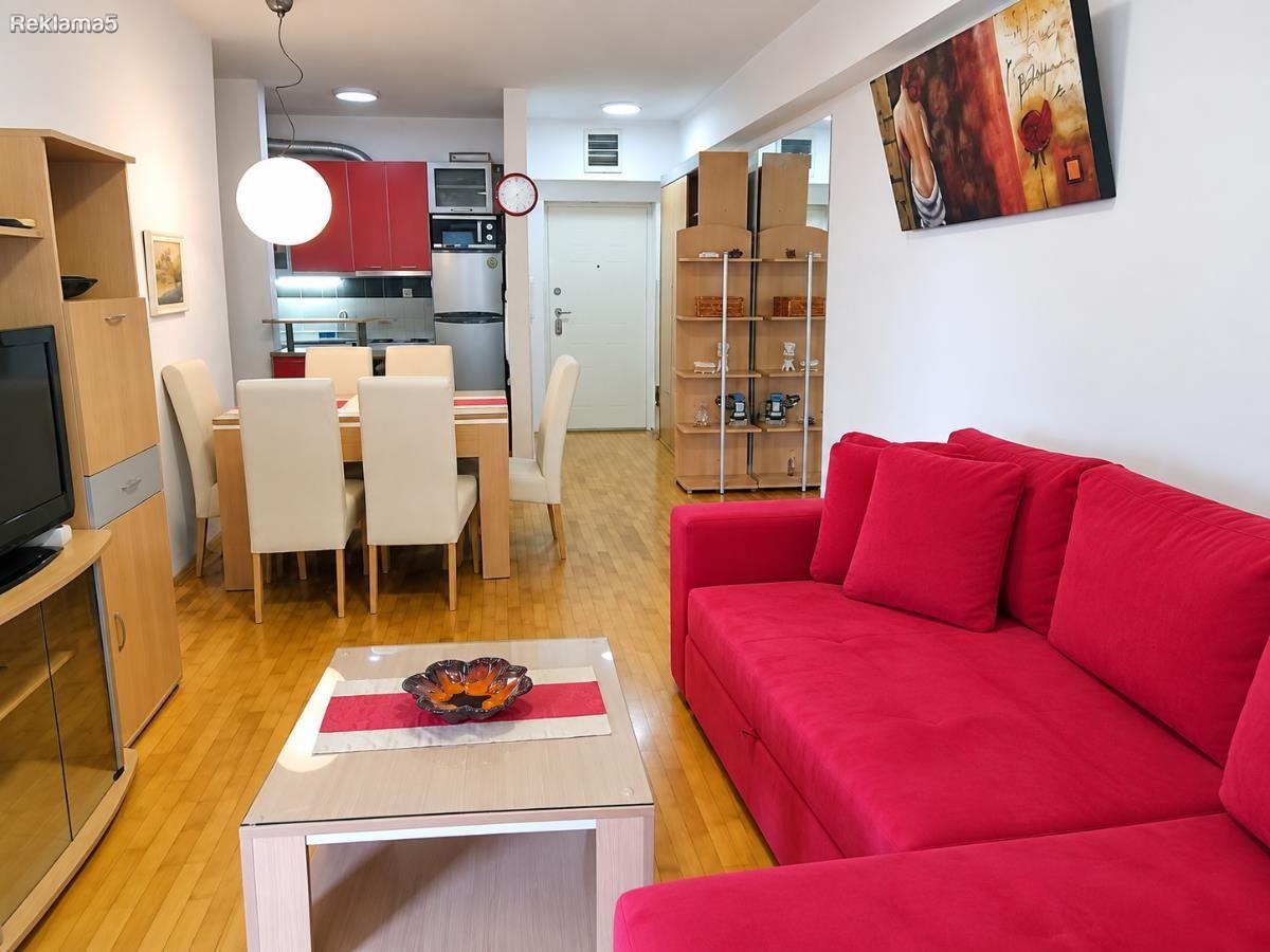 Се издава наместен стан во Капиштец | 43м² | 320€