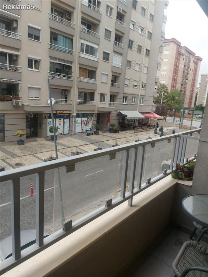 New, three-room apartment for rent in Star Aerodrom | 65m²