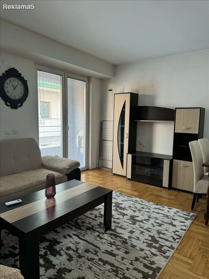Furnished apartment for rent in Debar Maalo 48m² |