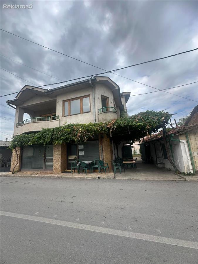 House for sale in Gevgelija with office space