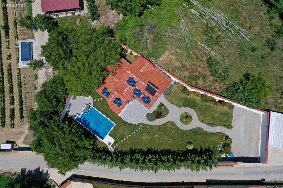 VILLA WITH SWIMMING POOL FOR SALE - DABNISTE TIKVEŠKO EZERO
