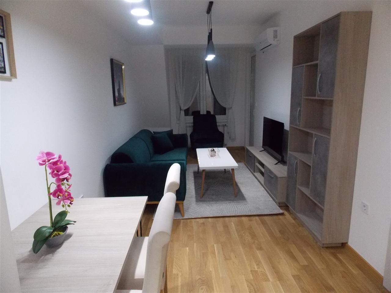 Se izdava namesten stan od 40m2 vo Aerodrom