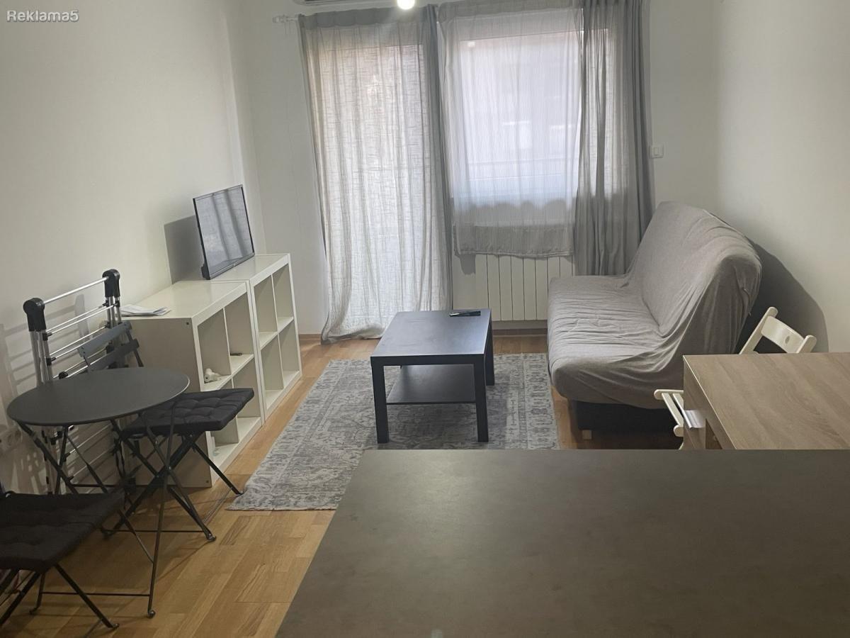 A 41 m2 apartment is for sale in Karposh