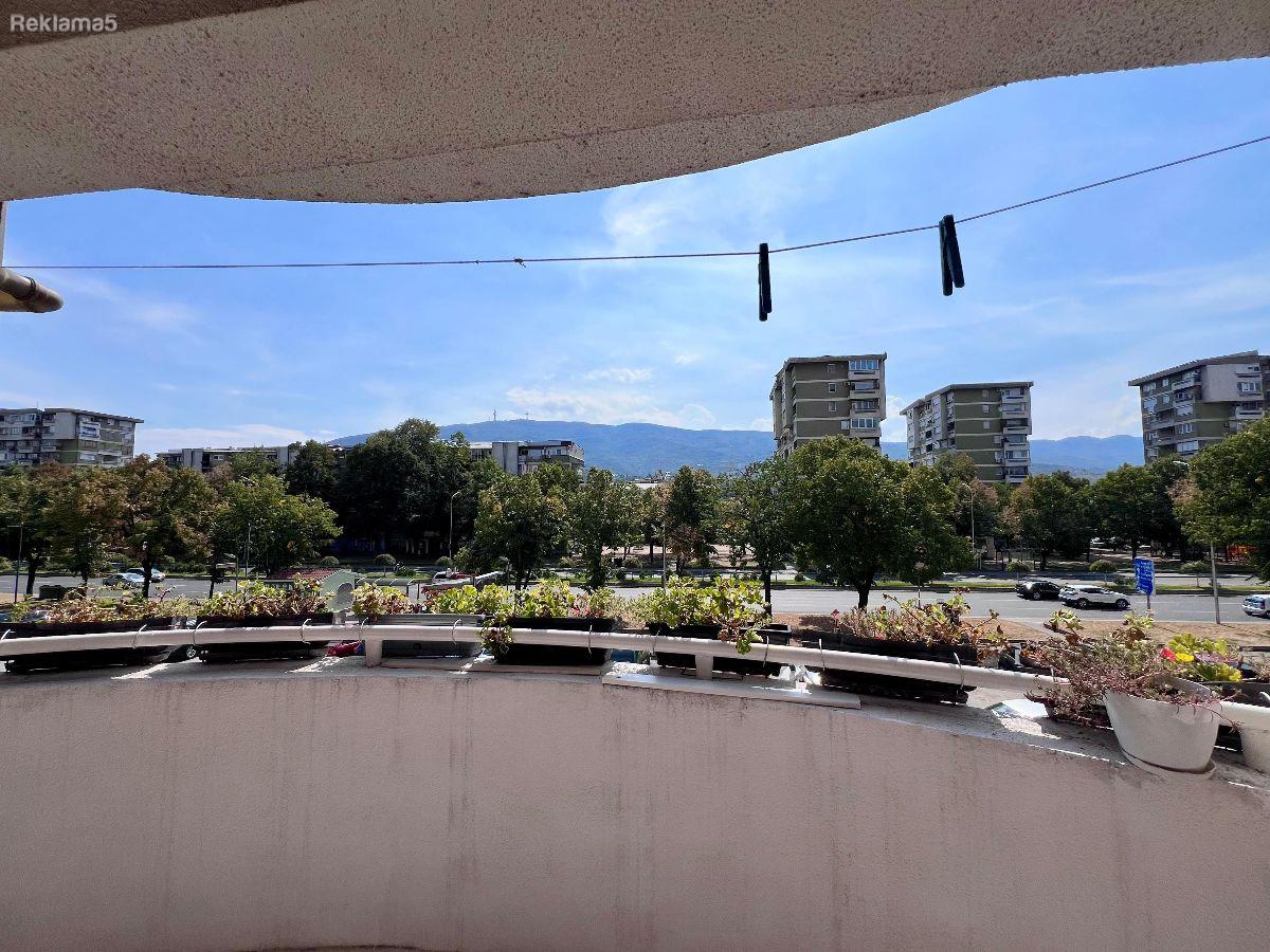 Furnished apartment 63m2 for rent in Antiko