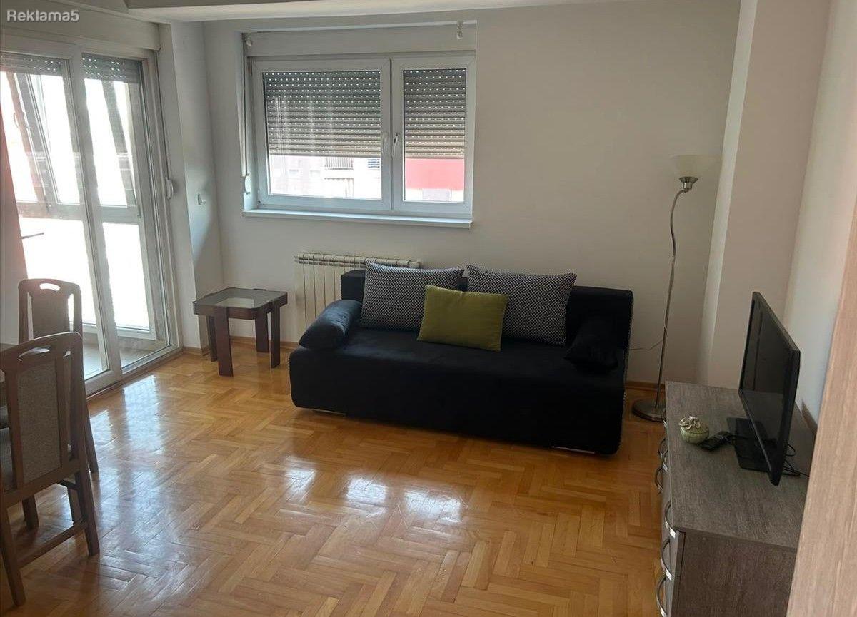 Furnished studio apartment for rent in Airport