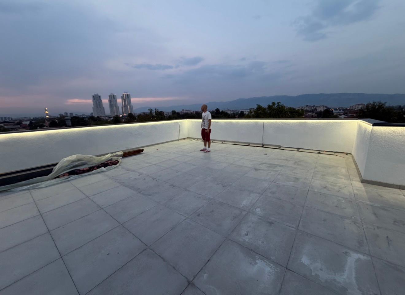 Nov,vseliv 100m2 stan vo Lisice