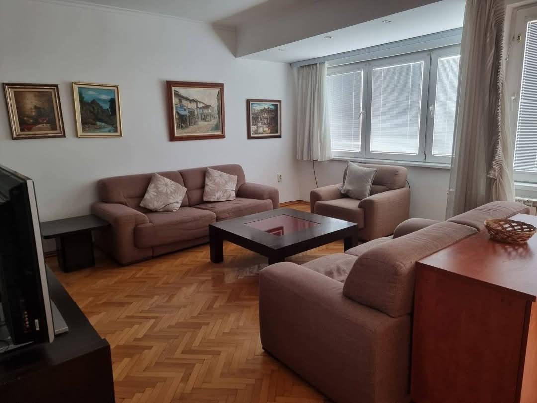 APARTMENT FOR SALE IN THE AIRPORT