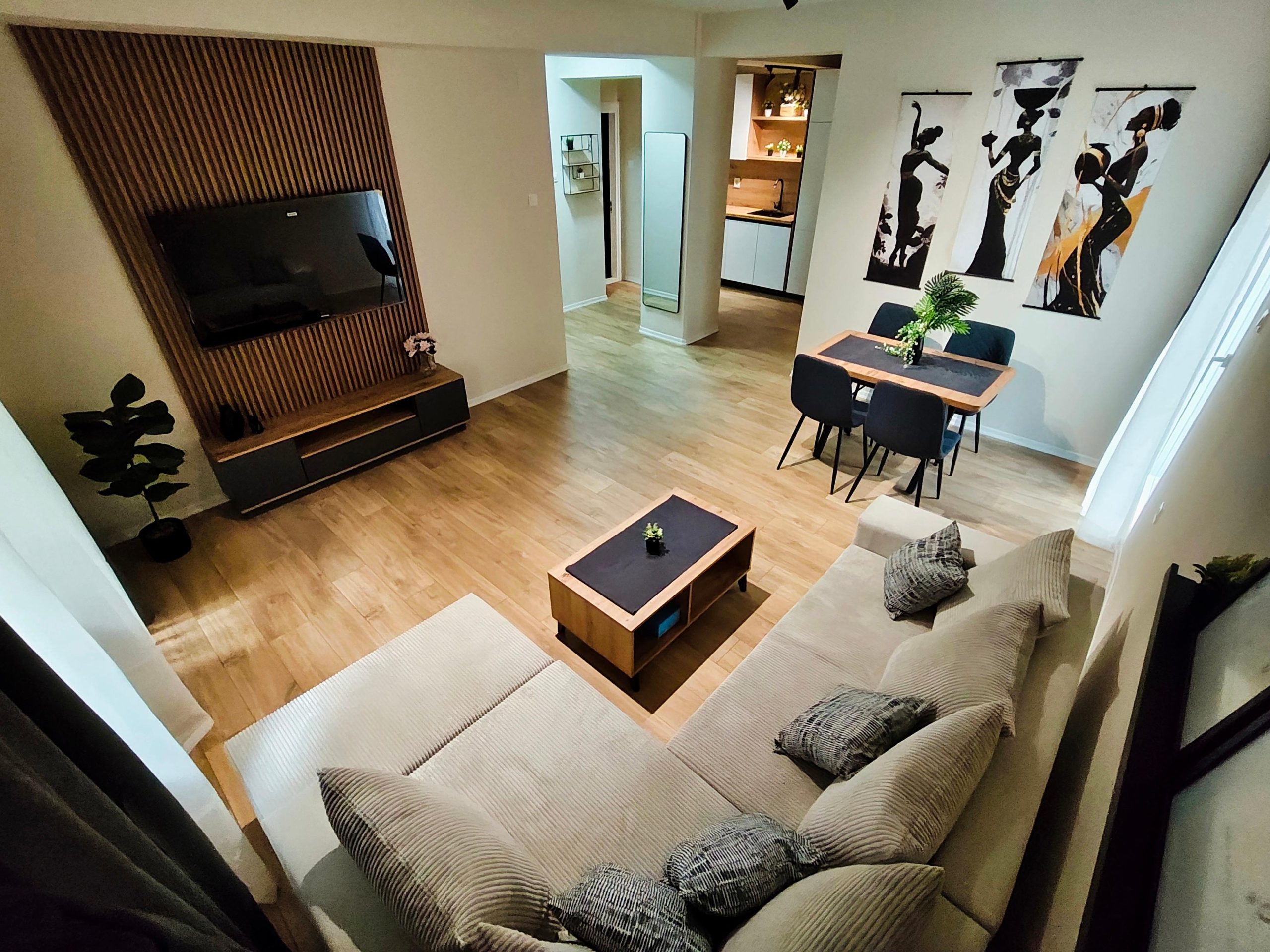 🏡 SPACIOUS APARTMENT FOR SALE IN THE AIRPORT - GREAT LOCATION AND
