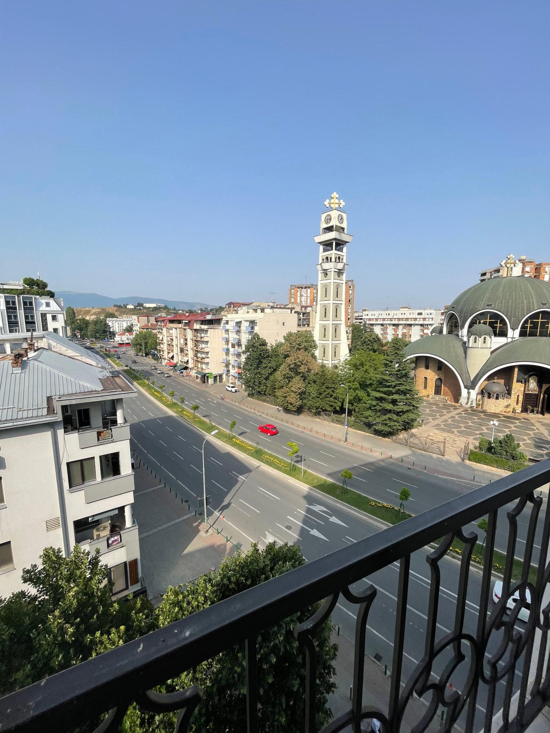 Se izdava stan vo strog centar kaj Soborna