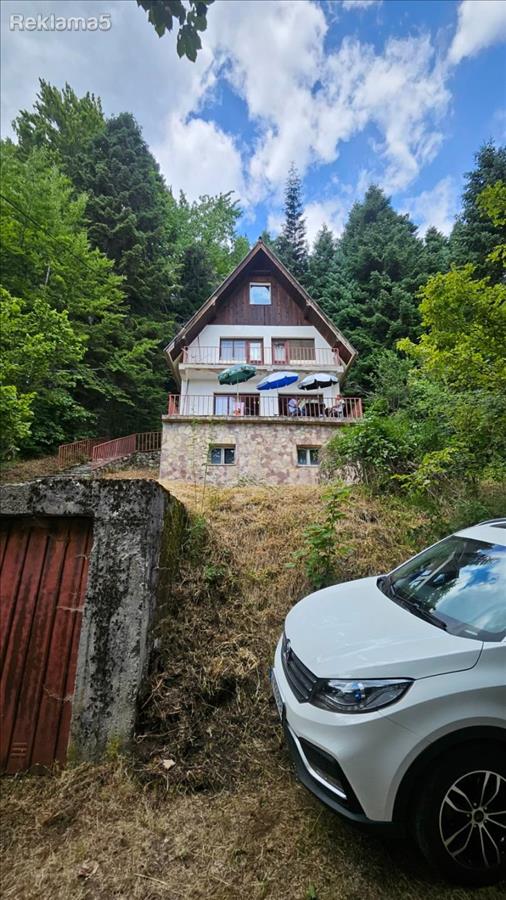 Weekend house in MAVROVI ANOVI / MAVROVO