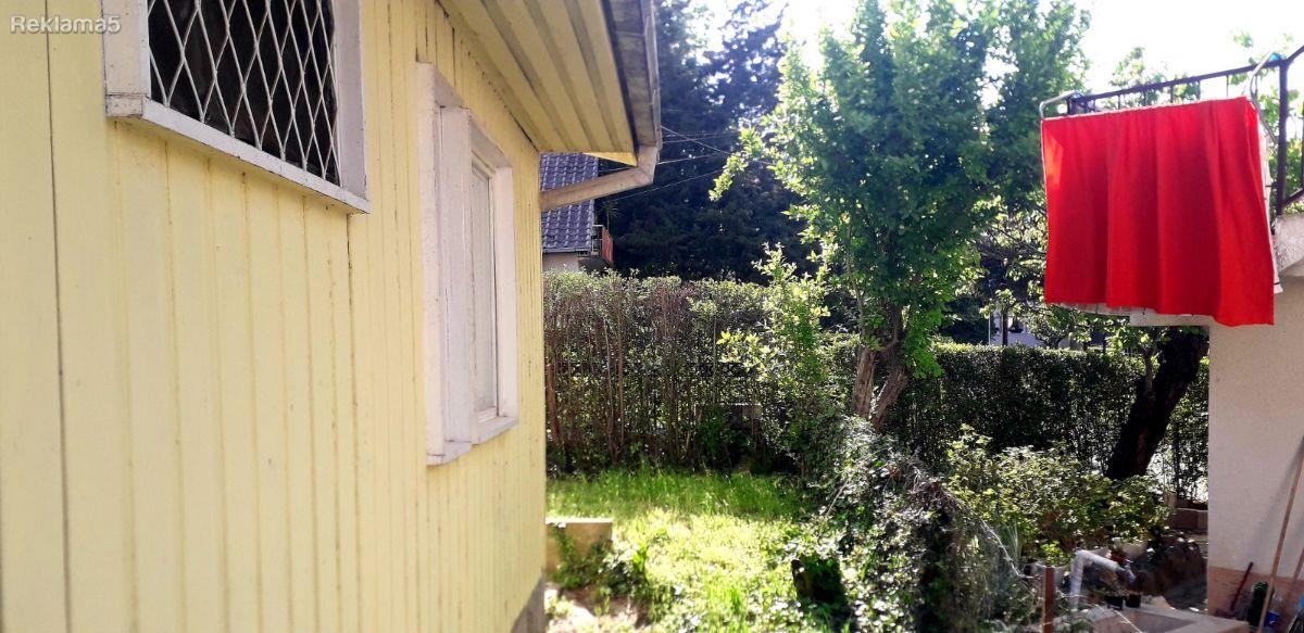 VODNO pozadi Tinex 80m2 baraka so 200m2 dvor
