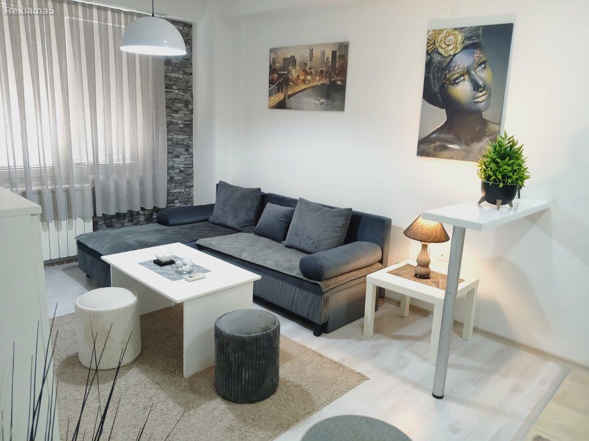 SE PRODAVA GARSONIERA 24m2 RASADNIK