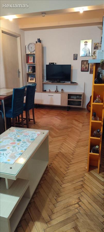 Stan vo Karpos 2 kaj dramski 55m2 so 2 spalni renoviran